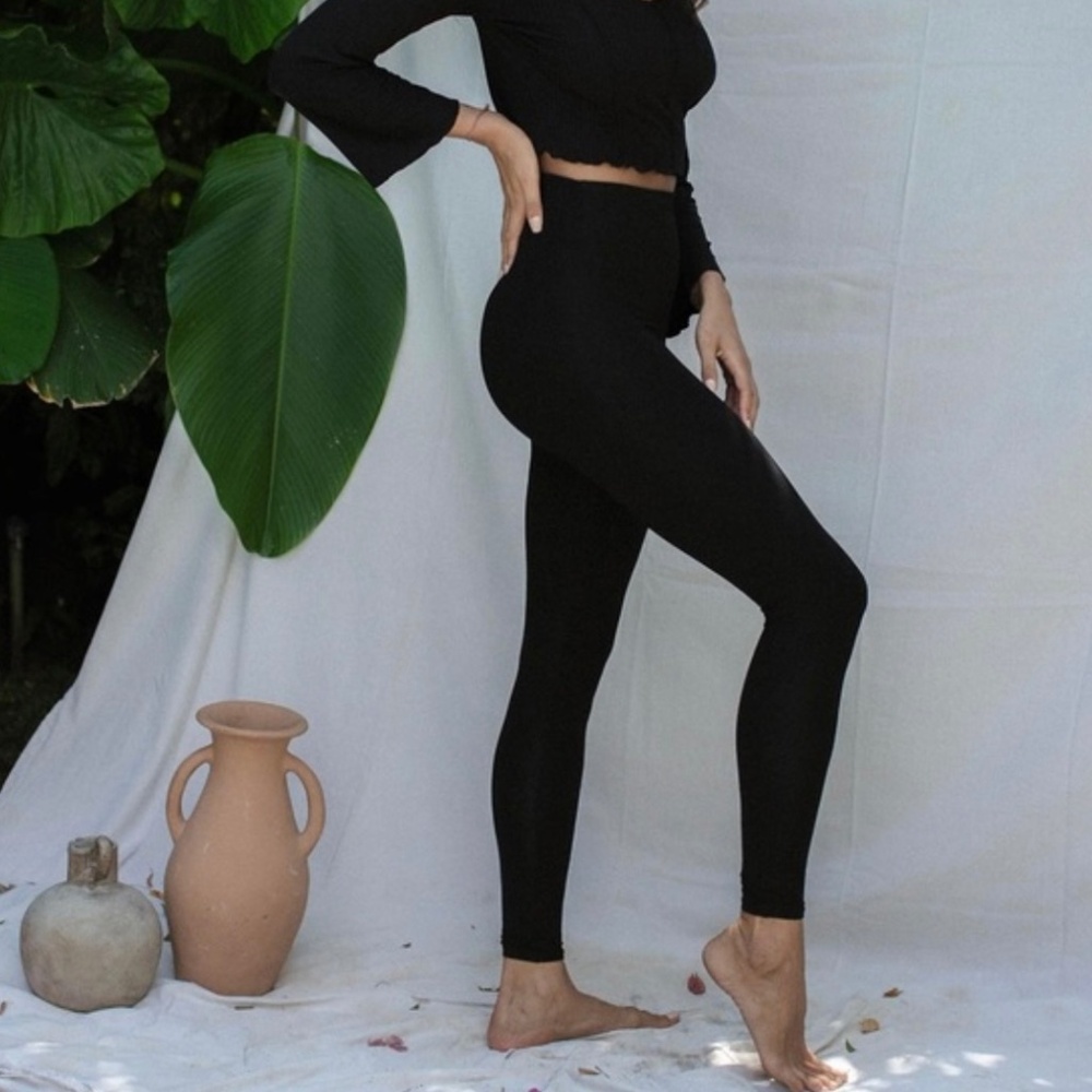 Indigo Luna Black Leggings